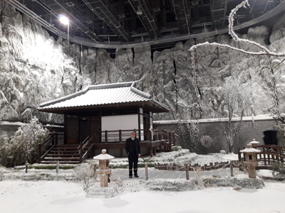 استودیویی با حال و هوای زمستانی در شهرک سینمایی پکن