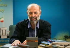 مسئولان صدای منتقدان را بشنوند
