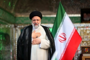 مثل رئیسی 1000 روز خدمت