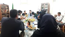 نشست خبری فقهی ( سرپرست بیمارستان ) و بهشتی ( سرپرست شبکه بهداشت و درمان خرمشهر) با اصحاب رسانه.