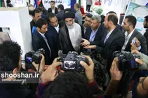 بازدید نماینده ولی فقیه از نمایشگاه دولت